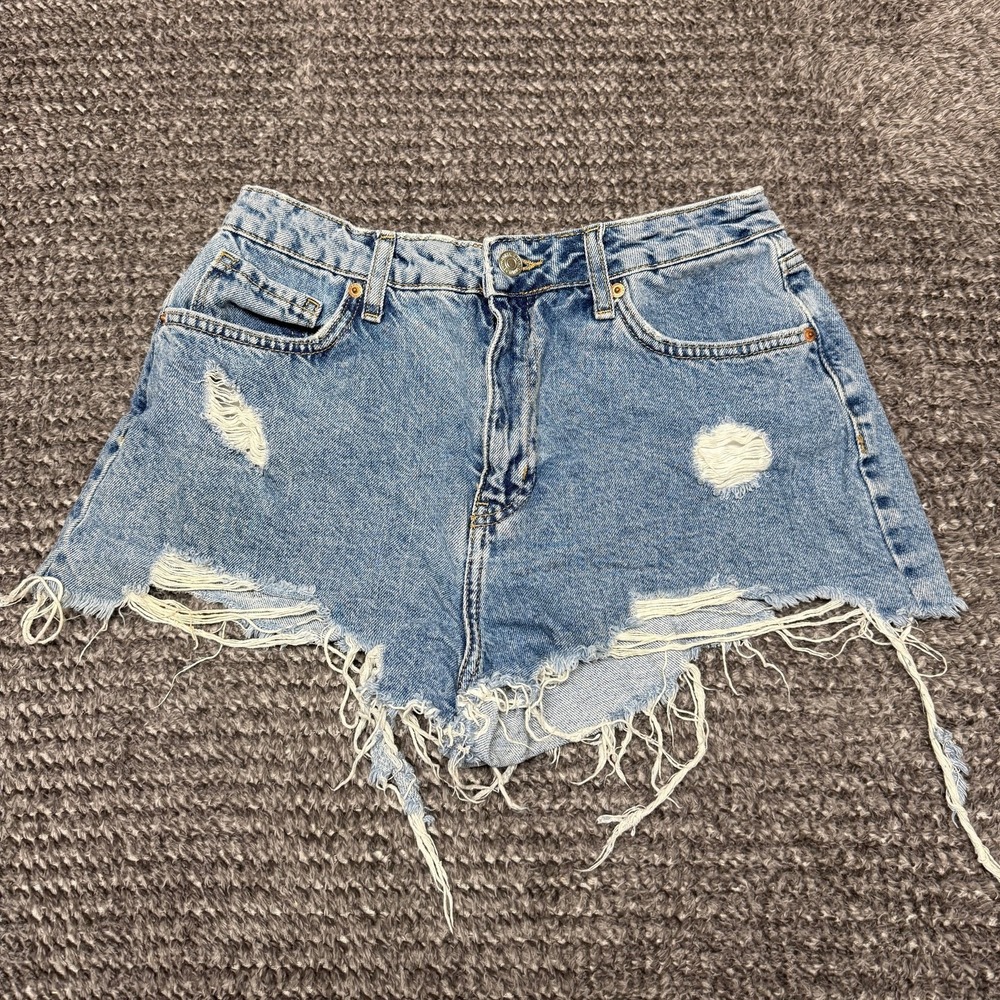 Forever 21 Premium Womens Denim Shorts Size 27 Light Wash Distressed Ripped